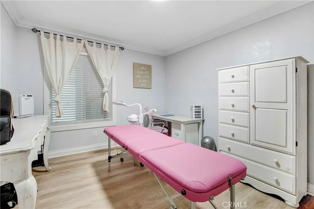 8555 Pigeon Pass, Moreno Valley, California 92557 home-pic-18